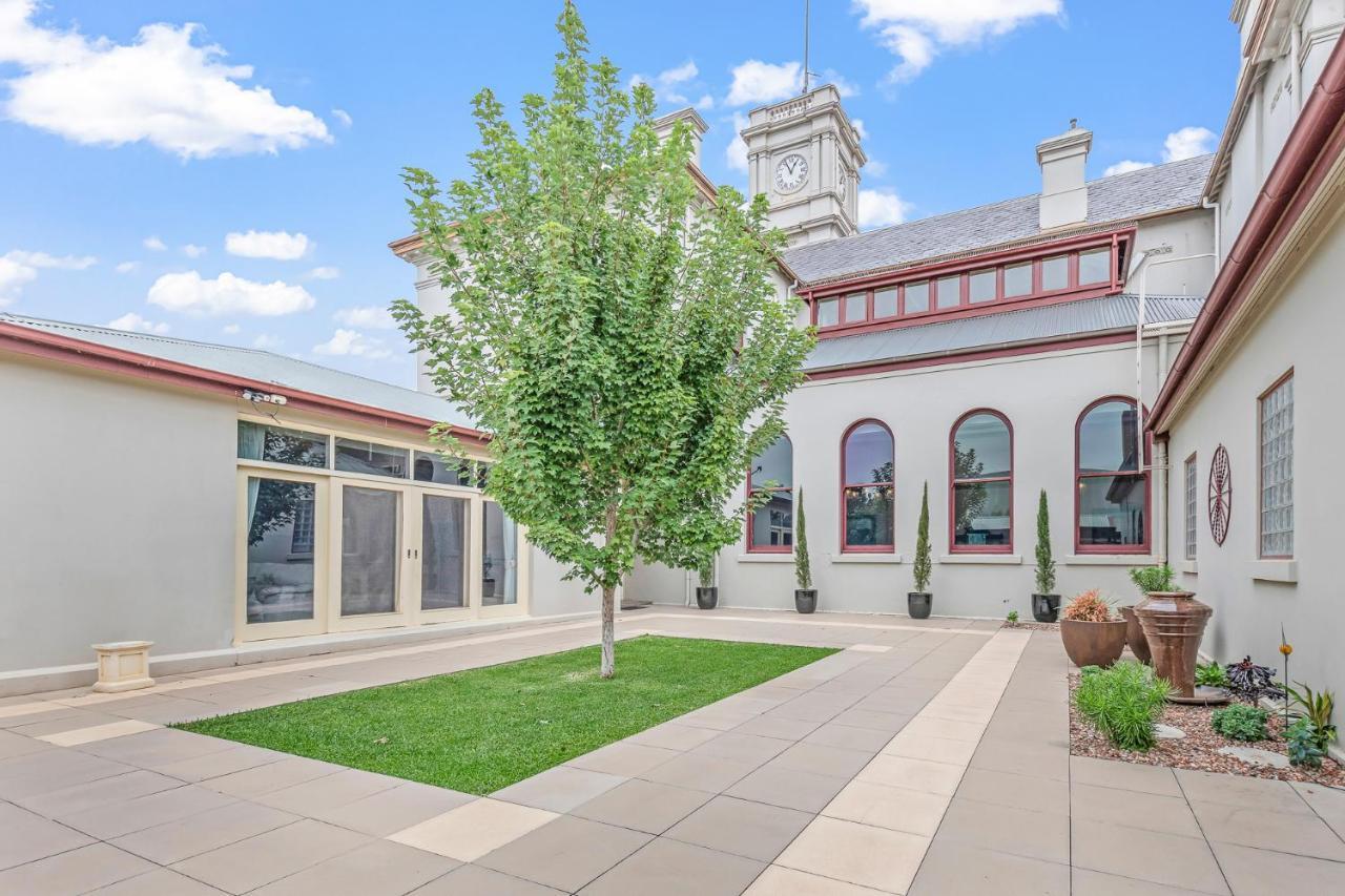 Clocktower Suites Echuca Exterior foto